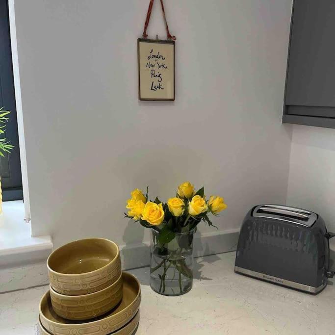 No5 At 53 - 2 Bed Apartment In Leek, Staffs Peak District 外观 照片